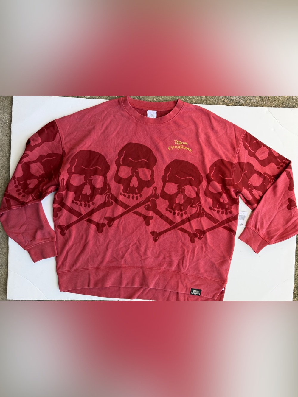 Disney Pirates of the Caribbean Skull Sweatshirt gold foil